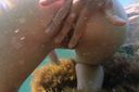 【Uncensored】Casual masturbation in a highly transparent sea