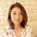 【熟女・中出し】美しすぎる五十路熟女！妖艶なフェロモンを撒き散らしイキまくる奥さんに大量中出し！