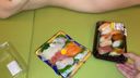 I paid an amateur and tried to eat sashimi naked