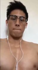 【Chat】A tall handsome model launches a powerful masturbation!