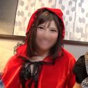 【素人】赤ずきんコスの25歳アパレル店員。激カワ美少女をハロウィンナンパ。ほろ酔い気分でテンション爆上げ乱交セックス。