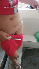 【FHD Amateur Girl】The sight of her doing housework is very attractive.