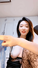 【1080P】Masturbation Live Broadcast——The meat stick is inserted reciprocatively with the mouth of my vagina