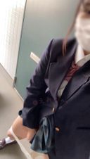 Amateur selfie, active! I pulled down my pants and masturbated with a in the apartment, boldly in front of the door where people might come out, and finally left my pants and went home、、、