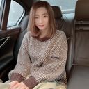 Affair in the car with a beautiful young wife who squirts! The inside of the car is covered in squirt with the tide that splatters just by touching the "gokkun" clitoris, with sperm that is so entangled with the tongue