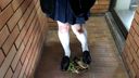 [충돌] 【다리 페티쉬】현역 도쿄 여자 ○ 생 메이가 샐러드 치킨을 집요하게 밟는다.