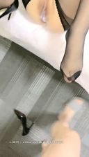 【Today's Ichioshi】Raw and beautiful legs masturbator woman (112) * Black tights beautiful legs