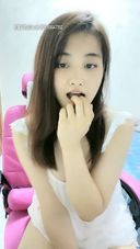 Snow woman? A Chinese beauty with pure white skin has sex live (11)