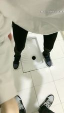 Raw masturbator woman with beautiful legs (117) * One shot in the bathroom of the hospital after PCR test