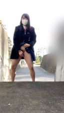 Amateur selfie, active! I masturbated a outdoors, and sometimes people pass by behind me, and the same female student is passing by on her way home from school, and at the end, there is an uncle who walks towards me and I may have been caught、、、