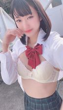 [Preparatory school, delicate gari small breasts] Even though she is a neat and clean honor student, I took a selfie on the way home from school and tried to convex it to the beautiful beauty that is exposed [Individual shooting]