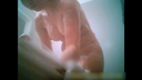 샤워 룸 숨겨진 카메라! 아름다운 여동생의 목욕 장면