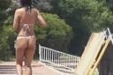 [Special price / amateur] Shame play exposure! Take a walk around the city in a T-back swimsuit! Exposure masturbation on the shore!
