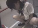 [Recommended for cheap bulk purchase] If you set up a hidden camera in the toilet near the woman's height, there is a good chance that you can take a masturbation girl 01