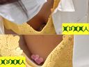 [Breast chiller hidden shooting] Breast / nipple seen while filling out the slip Vol.7-9 at a certain sales office