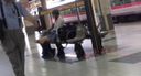 It's an amateur shot! It is a rare video series shot by an uncle when he was in high school before the Corona disaster! masturbation on the station platform bench with no uniform and no panties while the skirt is turned up ...