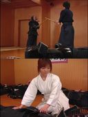 (None) 《Old movie》An-chan, who looks good in a kendo suit and makes you invite, a rich vaginal shot with her master! And the last is writhing in agony with 5 consecutive with a student under the gate!