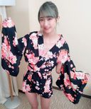 [Special price] Lolita gal sucking big very happily gupogupo thick and smelly sperm swallowing with a smile [Personal shooting]