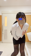 [Selfie masturbation] Whip whip is stuffy in a suit during training, and public toilet masturbation convulsive continuous orgasm * With review benefits