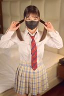 合法 18 歲大剃光頭，Kurumi-chan No. 1 制服，全裸寫真集未經審查，有審查福利
