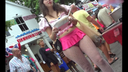 Cosplayer female pantyhose ass! Low eagle on the street in full view!