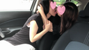 [與Akina-chan的駕駛約會] 我在一輛在周圍有很多人的停車場里無所謂地勒死和親吻。