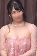 【個人撮影】ムチムチした体の清楚系美女♥ 手マン＆電マの振動で痙攣しながらイクぅ～♥