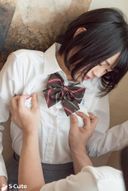 Suzu Uniform sex that dyes her shy cheeks red