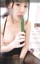 数限定!【個人撮影】ｱｲﾄﾞﾙ級!巨乳美少-女20才の黒ｽﾄ裸体とﾏﾝ●超近写映像【無■正】