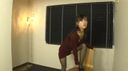 【댄스 동영상】20대 날씬한 아내의 스트립☆쇼 넘치는 에로 댄스 ♪