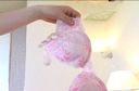 【Underwear fetish】Pink bra with small area for big