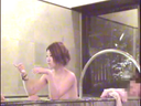 【Amateur bath post】Watching a defenseless in the bathroom Vol.56