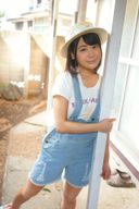 姪っ子成長日誌 親戚のオジさんと日焼けあとが生々しい巨乳少女　①