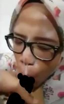 [Facial ejaculation] Facial cumshot to her eager