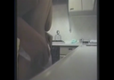 [Personal shooting] I'm, so my wife in the kitchen processes my libido ... Here is the content of the home video titled
