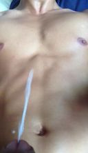 Suji muscle masturbation is covered in super large ejaculation semen on a beautiful body! !!