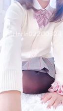 [Current 〇 High School 〇 (1) 〇 Student] ★ Shooting ★ alone at home Electric masturbation with uniform clothes and stockings, if you put an electric vibrator between stockings, it's too bad ... Finally, I took off my stockings a little bit and put on an electric vibrator!