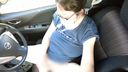 【Masturbation / Selfie】Married woman masturbating with a in the parking lot of a supermarket