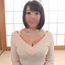 【素人／人妻】癒し系童顔ルックスの38歳奥さま。重量感のあるムッチリ爆乳が揺れまくりハメ撮りセックス。