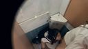 【J system ● shooting / face showing】Young people having sex in the toilet * Early deletion