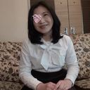 [Kanagawa resident, fifty-something, god mature woman] "It's ♡ amazing ♡" A neat and clean married woman who is not happy will not leave Ji ● Po! Icha Love SEX! [Gonzo, personal shooting, amateur]