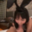 [非常罕見]Onkaji轉銷商的大屁股兔女郎用她的服裝在背後被刺傷的視頻