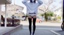 【Shot alone】Wearing a shirt that barely hides the pants over the garter stockings, and if you raise your hand even a little, you can see the pants. I dressed like that and walked around a normal street with cars and passers-by in the daytime while taking panchira shots.
