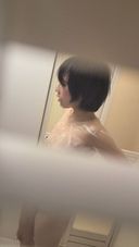 ≪ Personal Photography ≫ ☆ Room 802 of the Women's Dormitory ☆ Breaking in with a key while I was away and fishing for the nurse's underwear / Taeko edition [Hidden shooting of the bath]