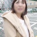 【人妻・ハメ撮り】笑顔が素敵な57歳人妻◆おま○こ責められて顔を歪めて感じまくり！歓喜の声を上げながらカラダを捩らせ快感を全身で味わう淫乱プレイ！