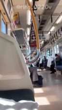 [這是一張私人2年的♡自拍！ 這是火車上的潘奇拉自慰視頻，很久沒有注意到，但最後看到它很尷尬......