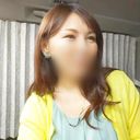 《熟女・人妻◆ハメ撮り》色気ムンムン39歳人妻◆ホテル連れ込みSEX◆超敏感おま○こを痙攣させイキ狂う！どっぷり膣内射精！