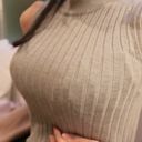 Current ● Glasses college student with super huge breasts who works at a certain famous cram school that is also played in commercials The first continuous climax & massive squirting of a serious girl with little male experience Mass vaginal shot [with high image quality benefits] * Ends as stock lasts