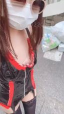 [This is a selfie for 2nd year ♡ students at a private school] I went to Halloween in Shibuya and the contents of the coat were radical cosplay in the back alley. I took off my coat, masturbated with toys, and walked a little, but even though it was Halloween, my heart was pounding and I was scared ...