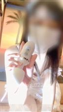 [It's a selfie for 2nd year ♡ of private school] I wore a rabbit skimpy cosplay at karaoke and masturbated with an electric vibrator ... When I masturbate, I put the microphone to my mouth and the moans echo in the room ...